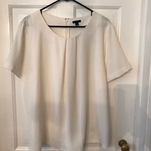 Ann Taylor short sleeve ivory blouse size XL